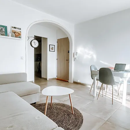 Appartement T3 Tout Confort A 500M De La Mer Saint-Cyr-sur-Mer Exterior photo